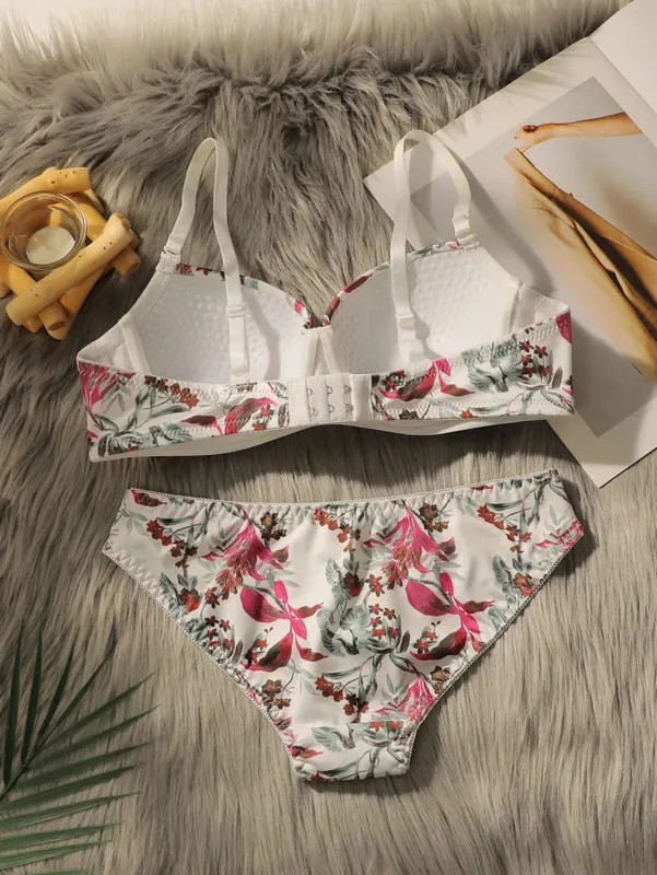 Women Pretty Printed Push Up Bra & Panty Set Lace Underwire Bras Sexy Lingerie Set for Women Comfortable Everyday Underwear