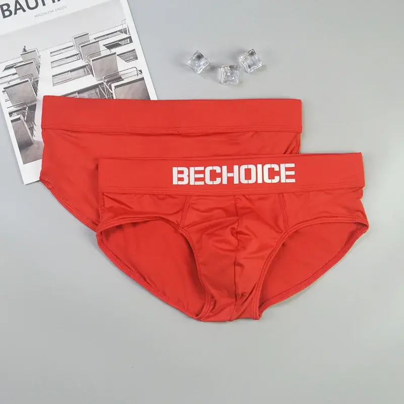 Men's briefs are sexy and comfortable, milk silk low-rise youth underwear, men's breathable tide and tight