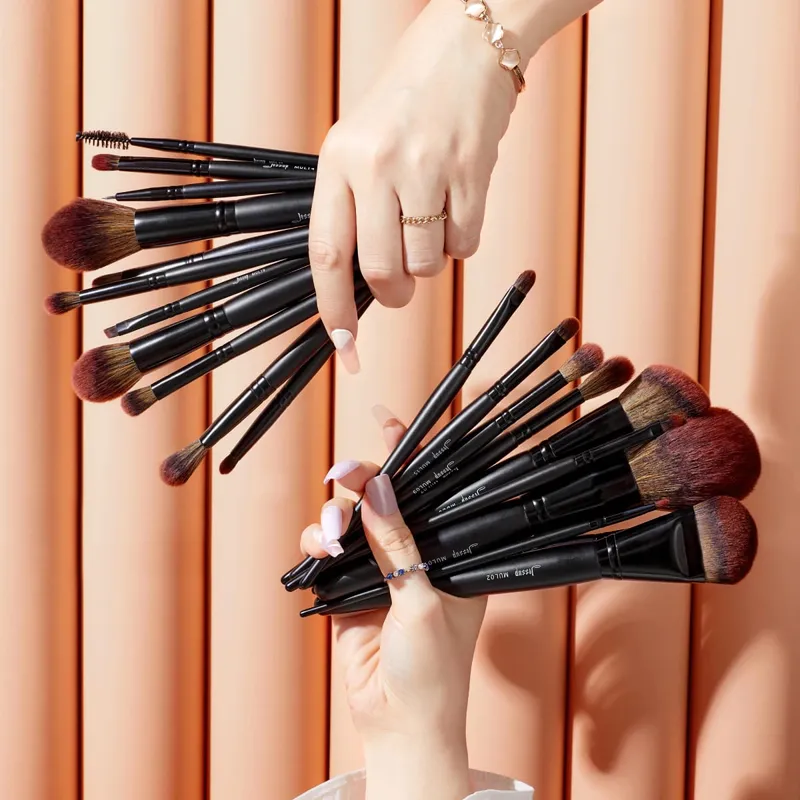 Jessup Makeup Brushes set 13/16/21pcs Premium Synthetic Big Powder Brush Foundation Concealer Eyeshadow Liner Wooden T271