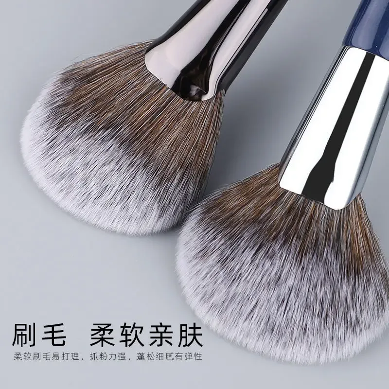 1pc #854 Angled Foundation Makeup brushes Base Make up brushes slope Liquid Black cosmetic tools beauty pens-make up tool — image 1