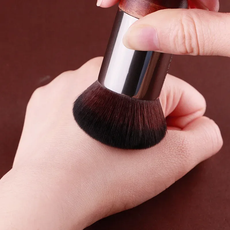 Makeup Brush maquiagemProfessional Makeup Brushes Foundation Brush Loose Power Contour Brush Natural Wood Buffing Woman Beauty — image 2