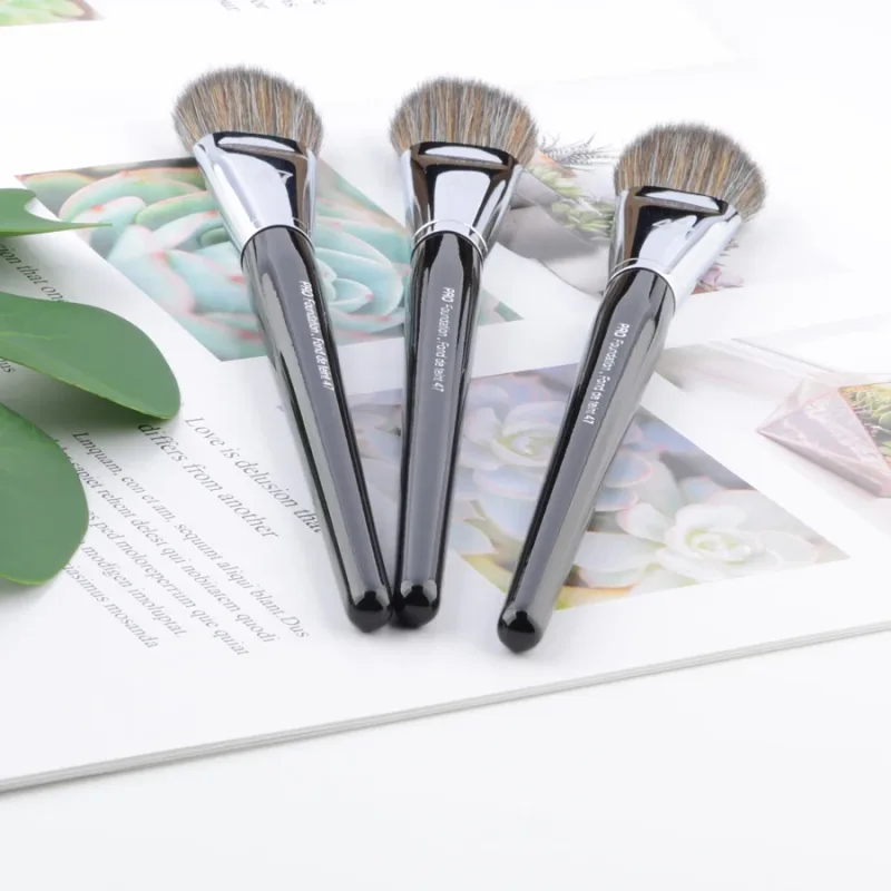 1 piece Pro Foundation #47 Powder foundation Makeup brushes Shadow Make up brush synthetic Hair wood handle — image 3