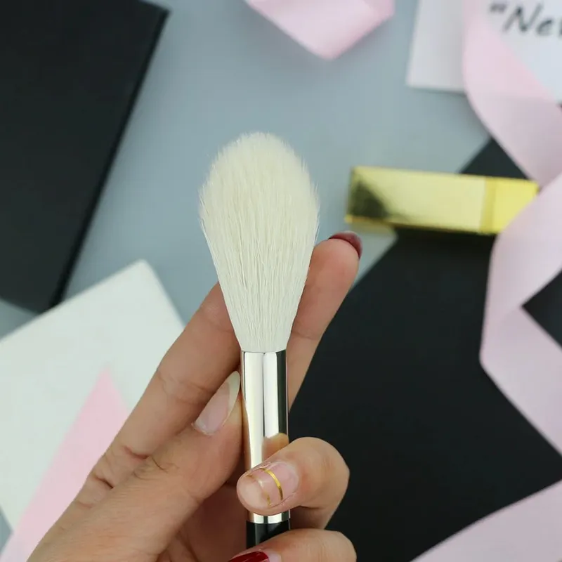 1 pièces 100% poils de chèvre surligneur noir pinceaux de maquillage professionnel naturel poney fard à paupières Blush sourcils pinceaux de maquillage — image 4