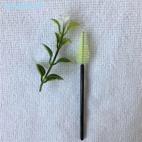 200 pcs Wholesale Water Drop Shape Nylon Material Mix Color Lashes Makeup Brushes Eyelash Extension Tools Eyelashes Brushes