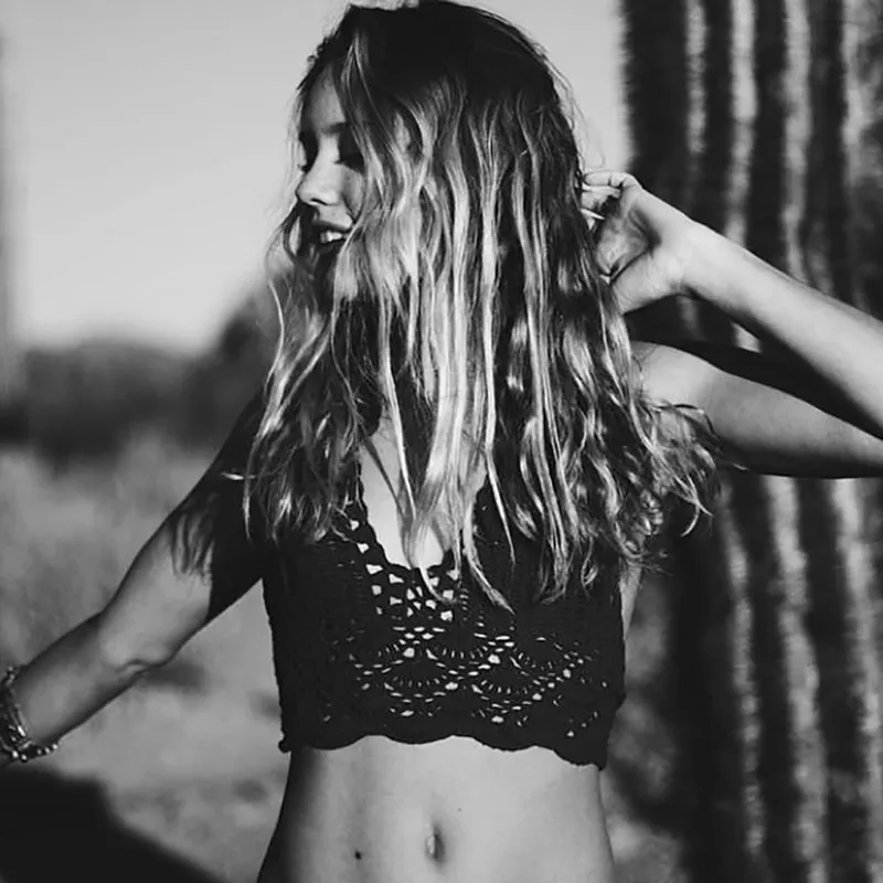 Sexy Crochet Crop Top Bikini Crop Top Women Crochet Boho Beach Camisoles Bikini Bralette Halter Cami Knitted Bra Backless — image 6