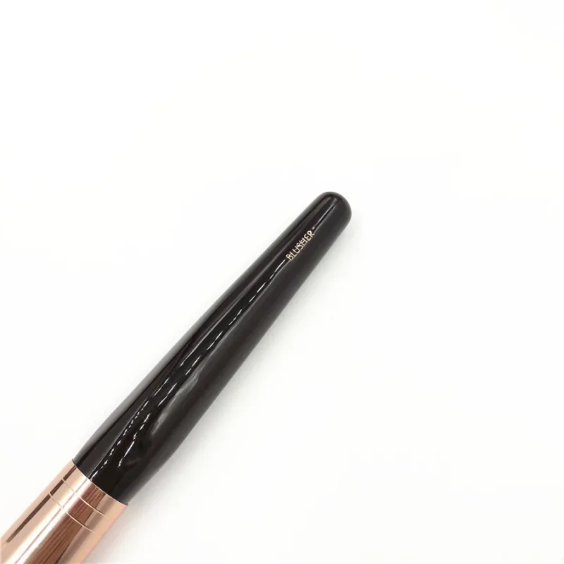 CT Brand Blusher Brushes High Quality Goat & Squirrel Hair Soft Cheek Highlighter Blush Make up Brush — image 3