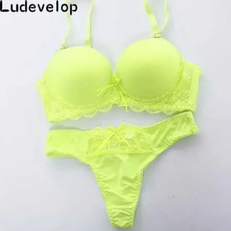 Kvinder Undertøj Solid Vs BH Thong Sæt Sexy Plus Size Lingeri Suit Blonde BH Og Trusser Kvinde Push Up BH Sæt — image 3