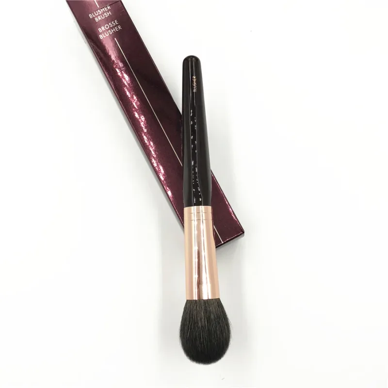 CT Brand Blusher Brushes High Quality Goat & Squirrel Hair Soft Cheek Highlighter Blush Make up Brush — image 5
