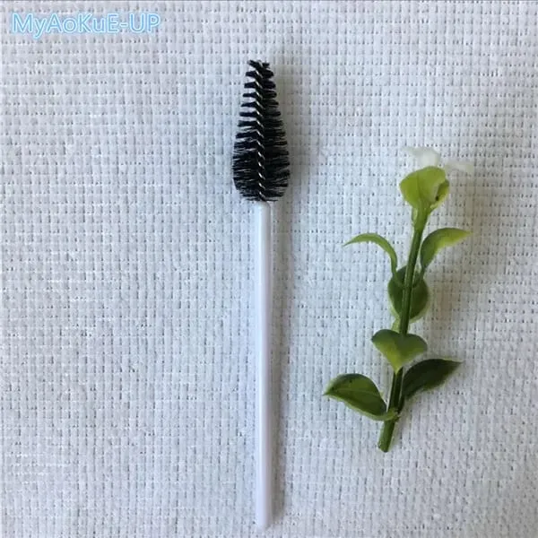 200 pcs Wholesale Water Drop Shape Nylon Material Mix Color Lashes Makeup Brushes Eyelash Extension Tools Eyelashes Brushes