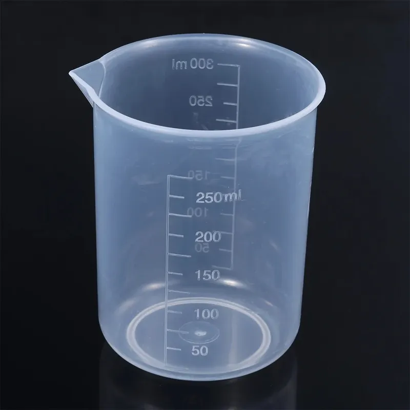 Measuring Cup Transparent Plastic Laboratory Beaker Graduated Liquid Jug Cup Kitchen Baking Cooking Measurement Scale Container — image 4
