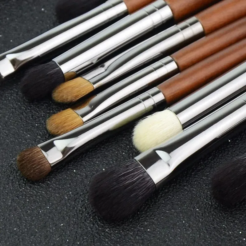 1pc Eye Makeup brushes Eyeshadow make up smudge highlighter crease eyebrow detail smoky eye brush Goat hair — image 3