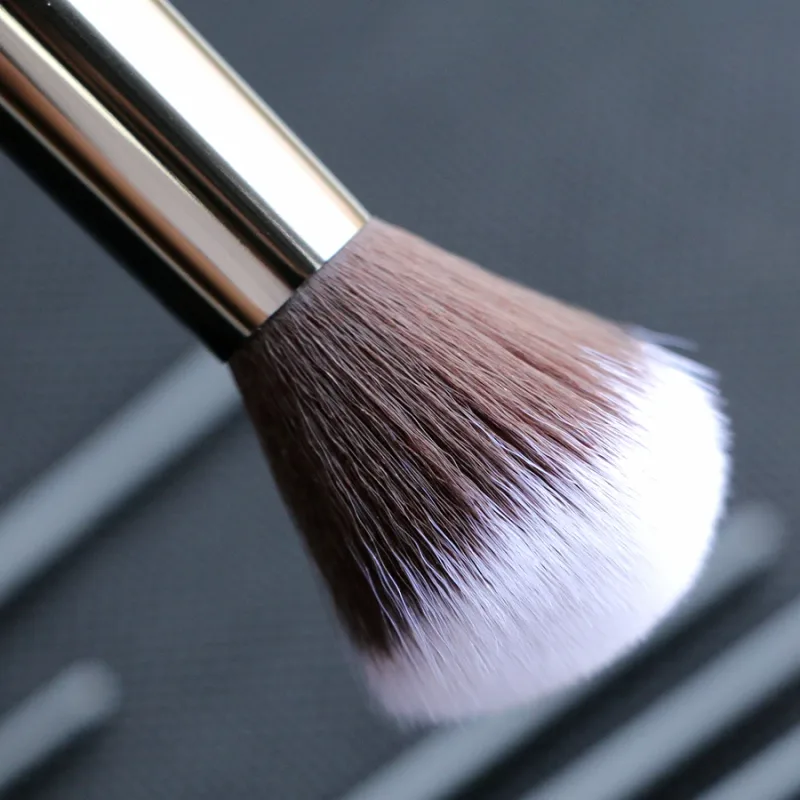 Sywinas Black Makeup Brushes Set 12pcs High Quality Synthetic Hair Foundation Contour Eyeashadow Make Up Brush Set — image 4
