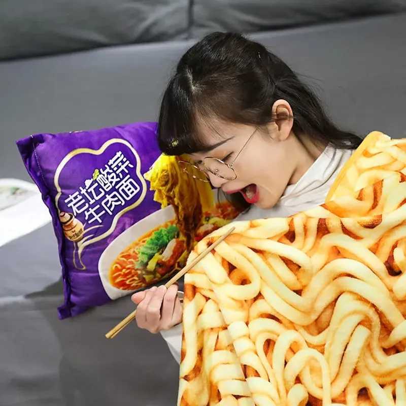 45cm Funny Food Plush Toy Simulation Instant Noodles Plush Pillow with Blanket Stuffed Beef Fried Noodles Gifts Plush Pillow — image 4