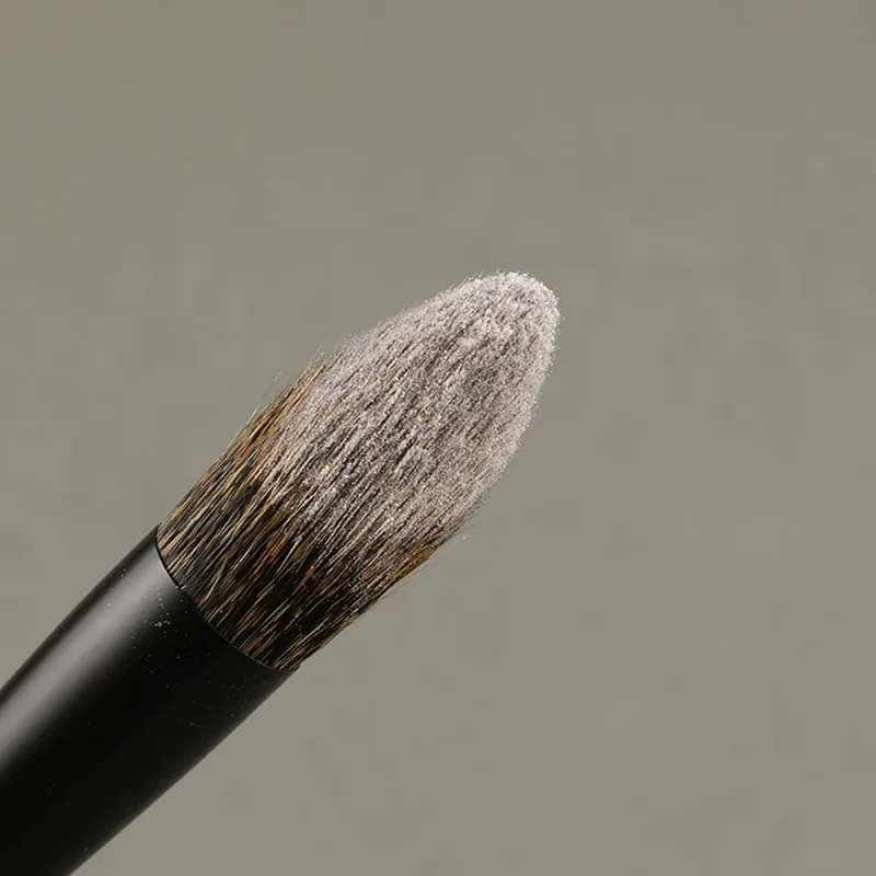 Professional Handmade Make Up Brush Z216 Tapered Highlighter Brush Portable Soft Squirrel Hair Makeup Brushes