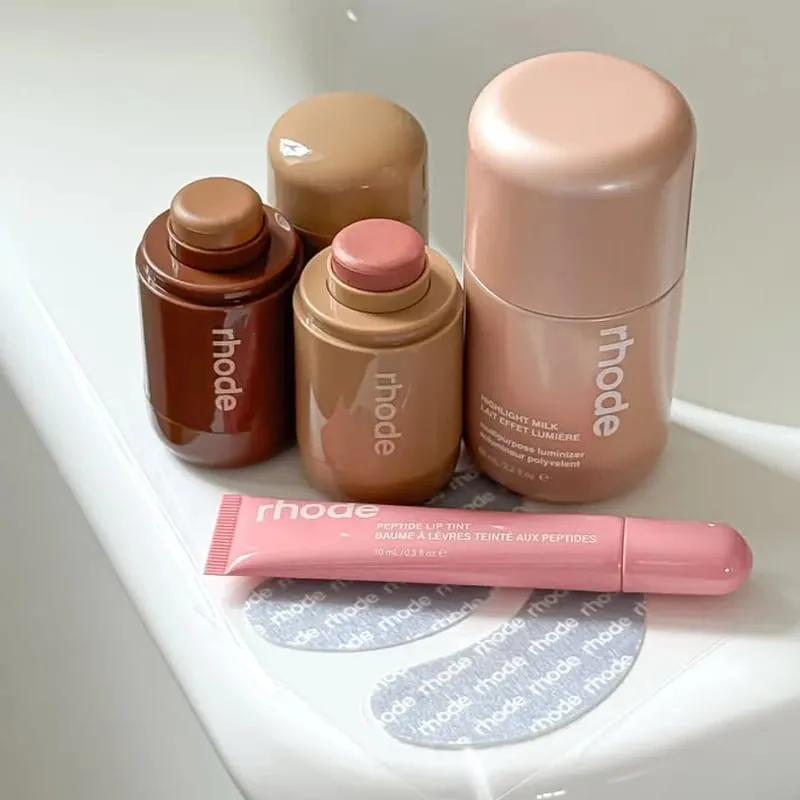 Contour Bronzer Stick Non-fading Waterproof Pocket Blusher LipBoost Lip Gloss Moisturizing Colada Lipstick Eye Patch — image 5
