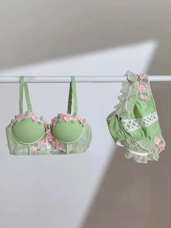Japanese Kawaii Bralette Set for Small Bust Summer Wireless Lingerie Ultra-Thin Pure & Sensual Snug Fit Bra No Steel Rings — image 11