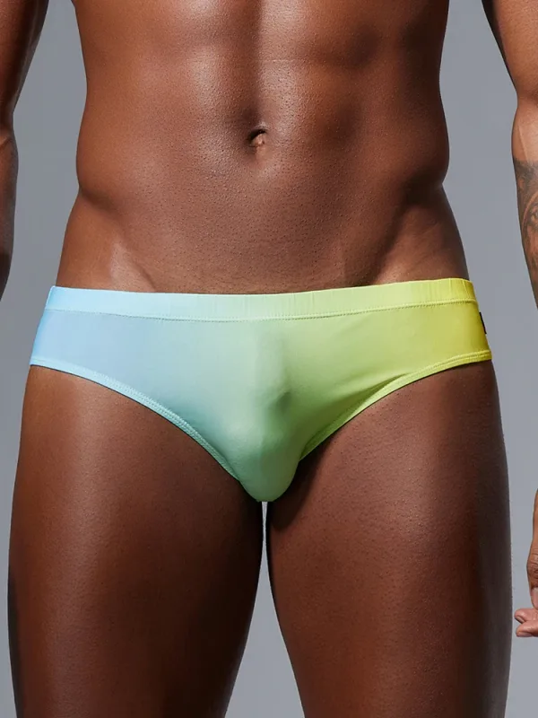Roupa íntima triangular masculina com design fino de seda gelada, secagem rápida, alta elasticidade, cintura baixa, sexy, ajuste fino, moda jovem