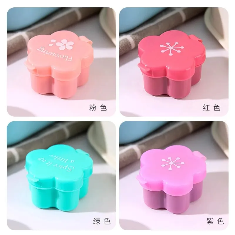 4pcs Mini Lunch Bento Soy Sauce Box Cute Design Plastic Portable Sauce Jars Condiment Dispenser Mini Salad Tomato Sauce Bottle