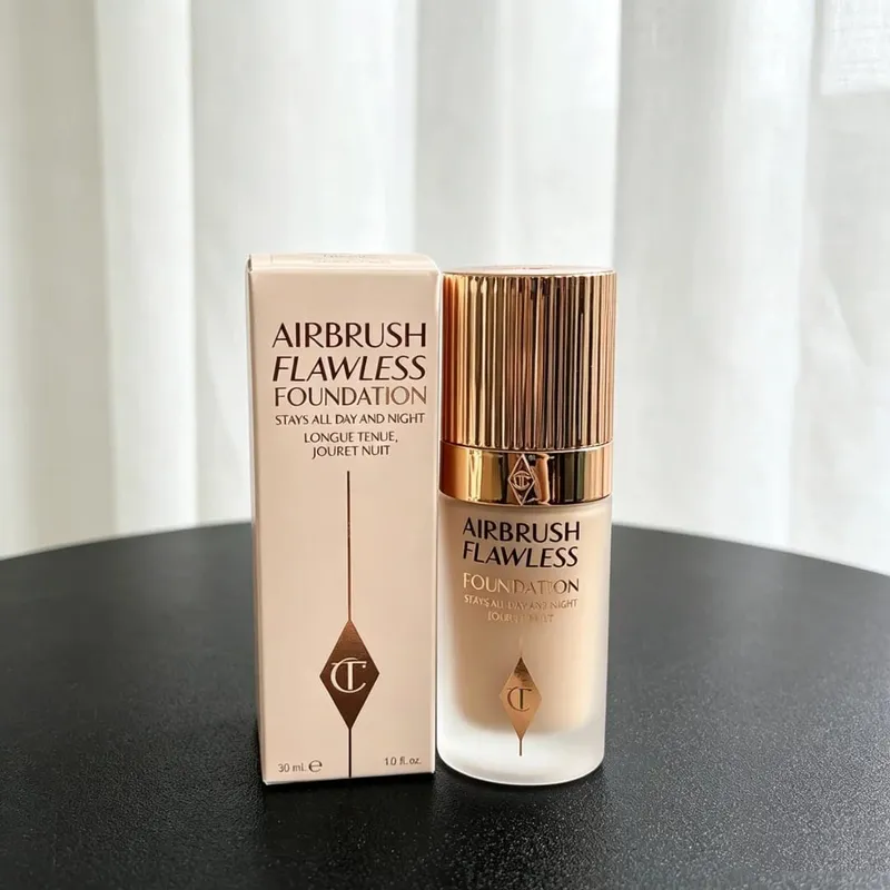 Charlotte Tilbury Liquid Foundation Liquid Setting Spray Silky Long-lasting Concealer Moisturizing Contour Enhancing Face Makeup