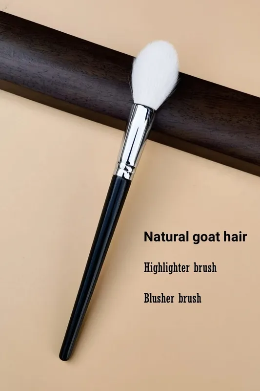 Highlighter Brush Makeup Natural Goat Hair Blending Blusher Make Up Brushes Beauty Tools — image 6