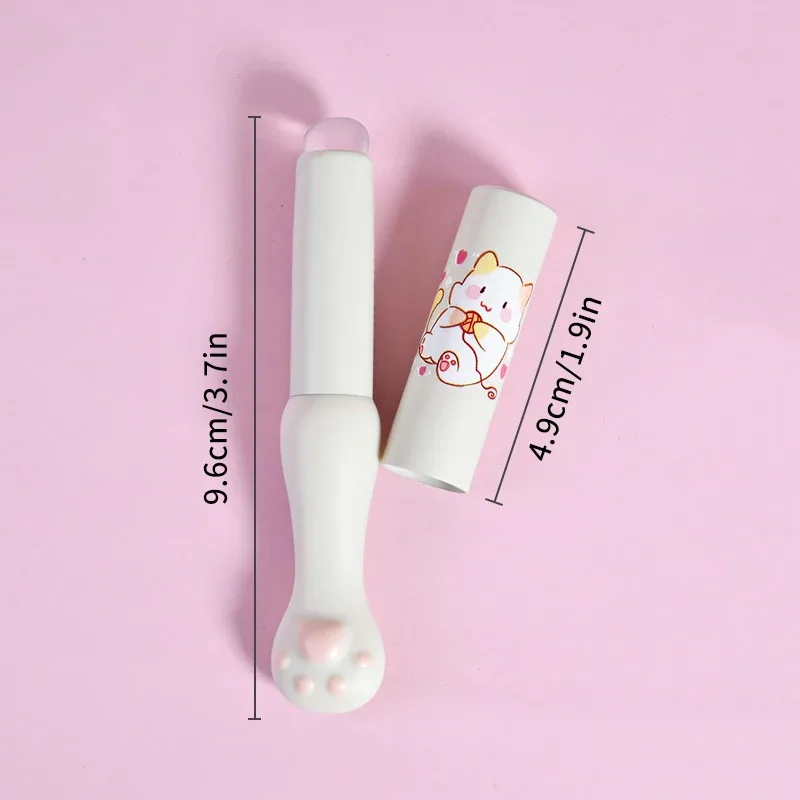 Kuas Bibir Silikon dengan Penutup Kuas Concealer Bersudut Lip Balm Lip Gloss Kuas Concealer Kepala Bersudut Kuas Rias Kaki Kucing