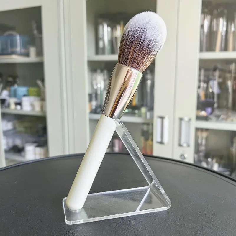 Professional Powder Blush Foundation Makeup Brushes Face Cheek Bronzer Blusher Primer Base Highlight Contour Makeup Brush Tool — image 4