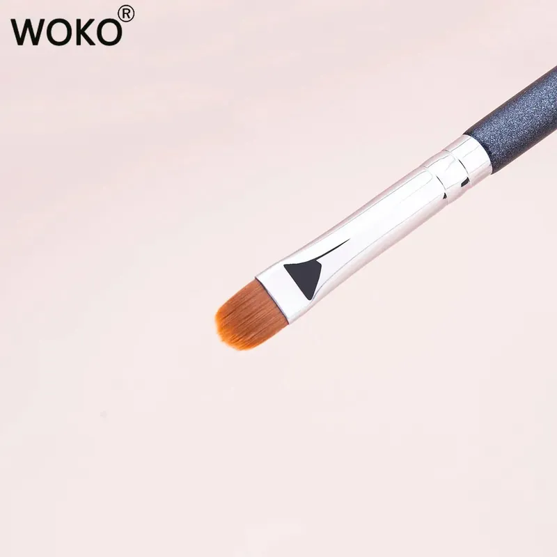 Oblate The Line Brush Ultra-thin Lip Line Eyebrow Concealer Brushes Detail Concealer Makeup Tool Lip Brow Contour The Line Brush — image 2