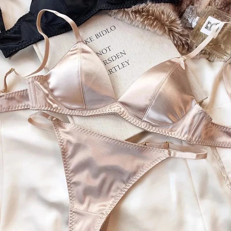 Women Sexy Underwear Triangular Cup Bra Set Small Chest Top Support Bra Comfortable Push Up Bra Breathable Seamless Underwear — image 5