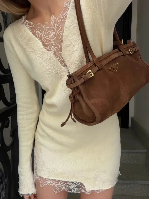 Ensfarvet strik blonde minikjole V-hals blomster øjenvipper Langærmede Bodycon Korte rober Dame Street Casual Coquette kjoler 2026