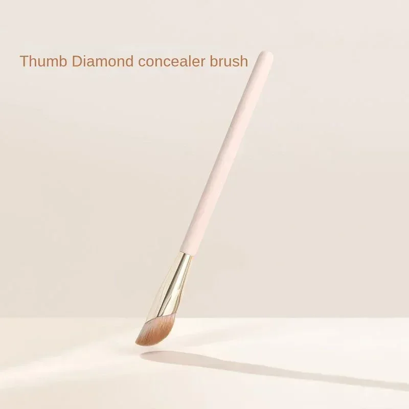 1/2pcs Foundation Brush Oblique Head Concealer Brush Face Liquid Cream Powder Make Up Brushes Face Contour Beauty Tool