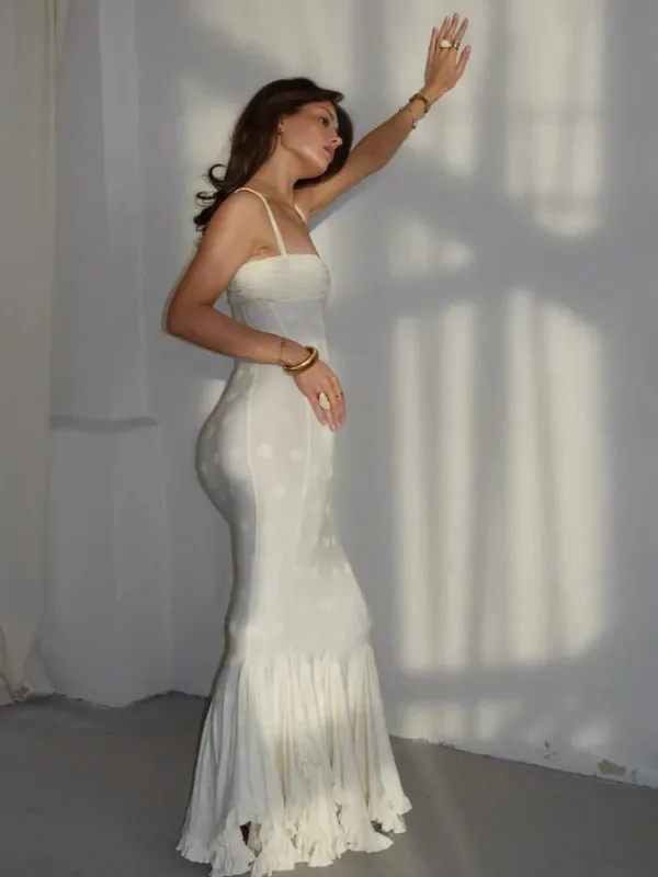 Weißes, gepunktetes Maxikleid für Damen, Spaghettiträger, herzförmiger Rückenausschnitt, gerüschter Meerjungfrauen-Volantsaum, Urlaubs-Geburtstagskleider — image 4
