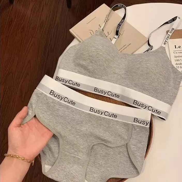 New Letter-free Comfortable Lingerie for Women Without Underwire Anti-sagging and Comfortable Sports Bra Cover Set