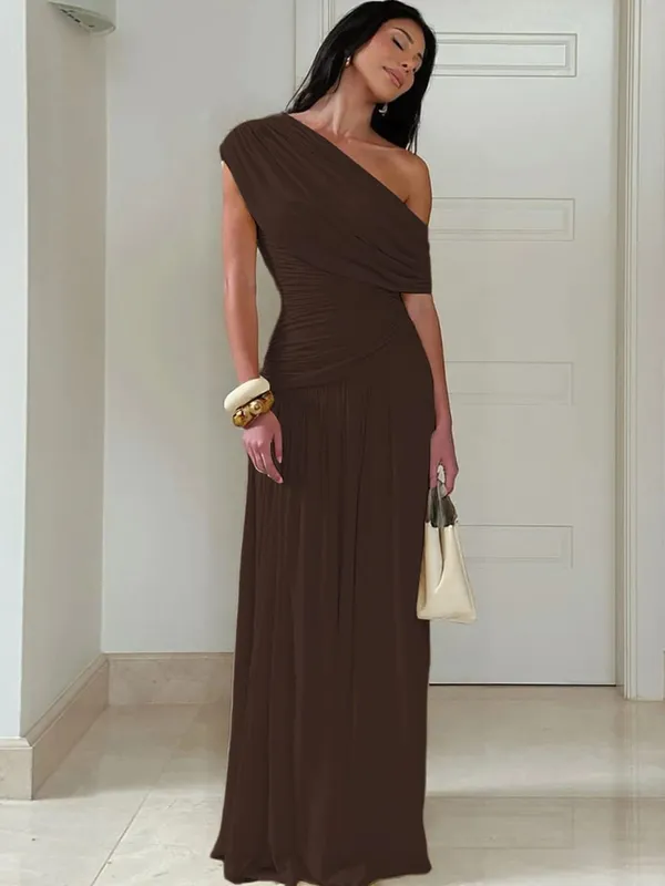 Hugcitar One Shoulder Ruched Sleeveless Solid Pleated Sexy Irregular Y2K Maxi Dress Summer Elegant Party Women Clothes Vacation — image 4