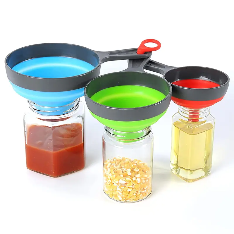 3Pcs/Set With 3 Size Kitchen Funnel Silicone Folding Telescopic Funne Powder Liquid Wide Mouth Jam Funnel Kitchen Utensils — image 1
