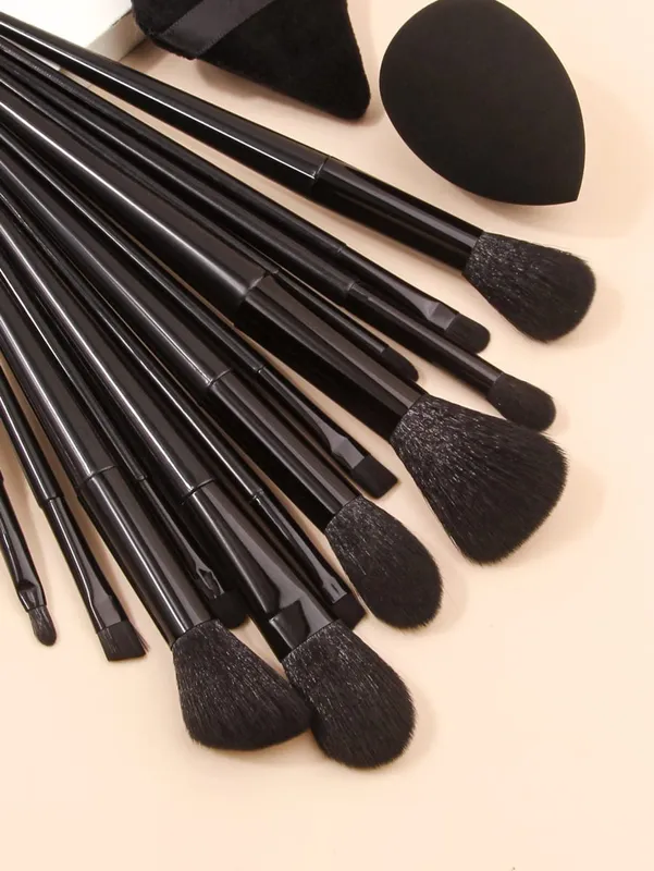 13pcs Black Makeup Brush Set Soft Powder Brush Portable+1pcs Triangular Sponge Puff+1pcs Foundation Make-up Sponge Beauty Egg — image 5