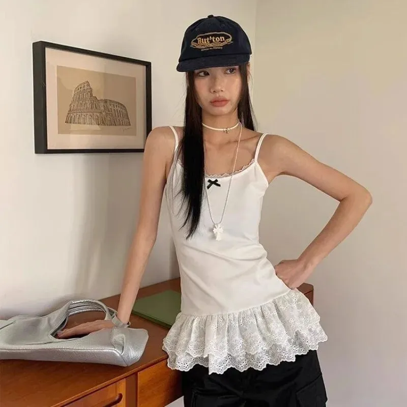 Women Patchwork Lace White Suspender Vest Trim Bottom Hem Layer Skinny Halter Tops Ruffle Edge Skin-friendly Breathable Vest — image 2
