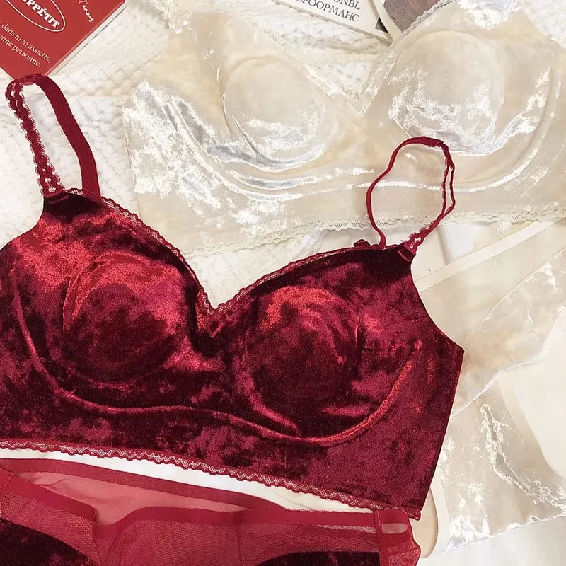Autumn Winter Warm Velvet Trackless Bra Set Comfortable Wireless Lightweight Comfortable Lingerie For Women Sexy Underwear Sets — image 3