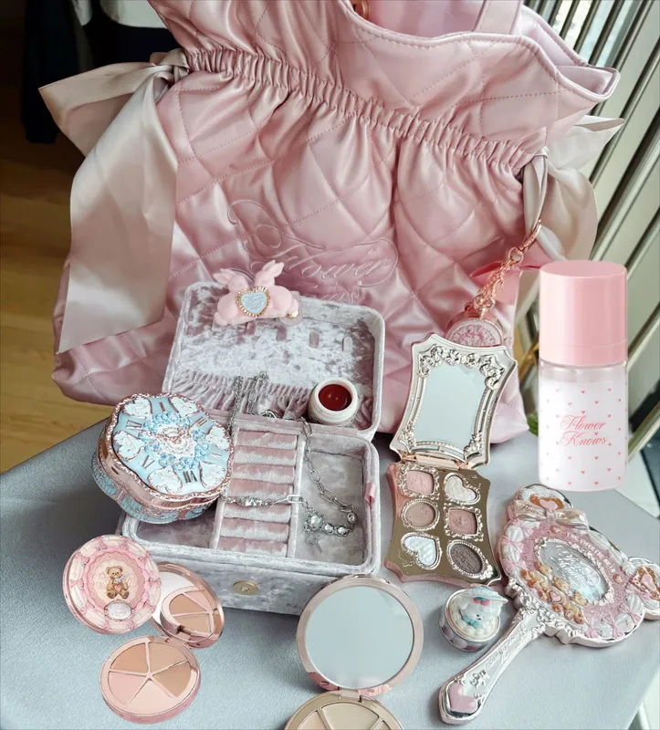 Bunny Garden Series Vegan Cosmetics Set - Flower Knows Cruelty-Free Makeup with Blush Eyeshadow Lip Gloss And Handle Mirror
