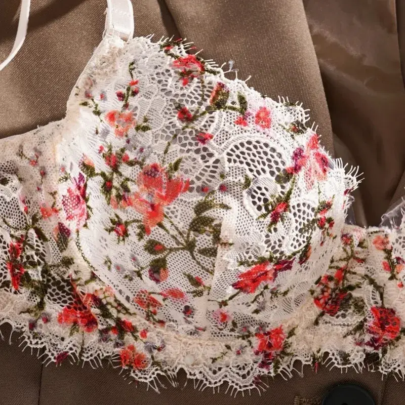 Reggiseno in pizzo floreale ultra sottile sfoderato Set di biancheria intima con anello in acciaio Vedere attraverso il reggiseno estivo da donna in lingerie sexy