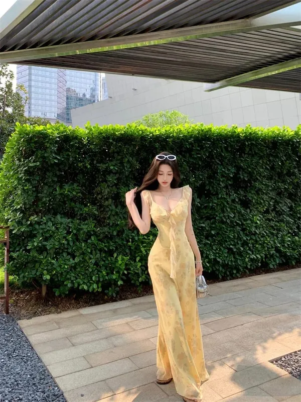 여름 꽃 인쇄 여성의 섹시한 로우 컷 민소매 백리스 슬림 슬링 프릴 드레스 2026 해변 휴가 레이디 베스 티드