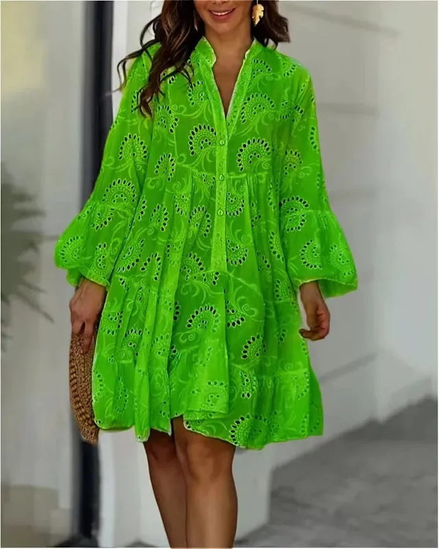 Customizable Summer Loose Vintage Solid Lace Dress Fashion V-neck Flare Sleeve Embroidery Dress — image 3