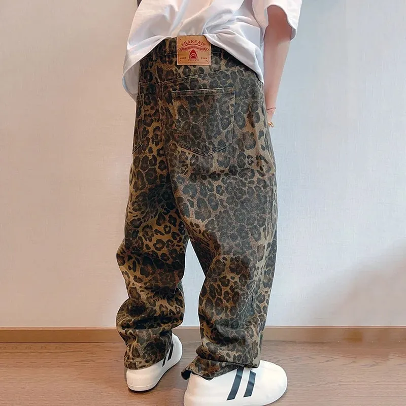 Men Loose Wide Leg Leopard Graphic Jeans Male Classic American Vintage Denim Pants Youth Popular Daily Streetwear Denim Trousers — image 5