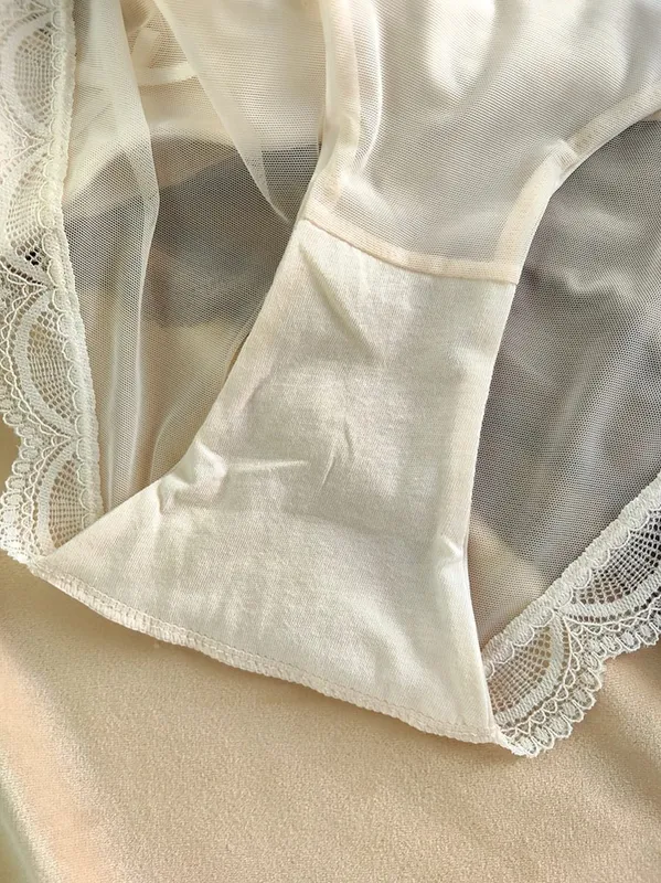 French Thin Cup Lingerie Set Sexy Lace Bras High Quality Women Underwear Wireless Push Up Brassiere Breathable Bras Panties Set — image 6