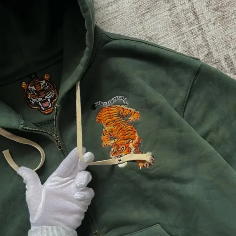 Vintage Bearพิมพ์Hoodieผู้ชายRetroลายสก๊อตสีเขียวPatch Pullover Hooded Sweatshirt Casual Streetwearเสื้อแขนยาวผู้หญิงHoodies Top — image 16