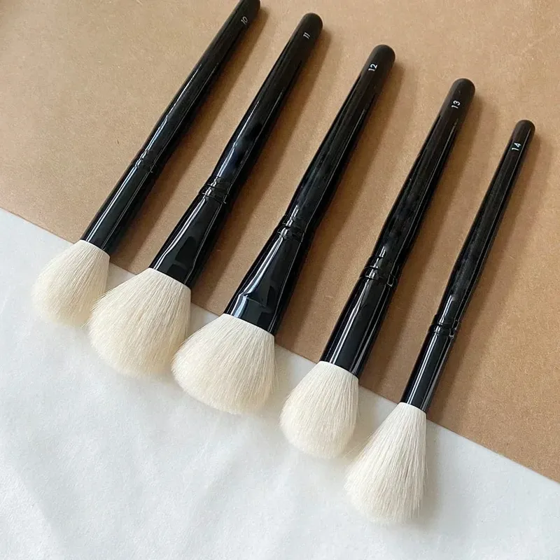 WG Face Powder Cheek Highlight Sculpt Cream Foundation Brush Natural Goat Hair Makeup Brushes