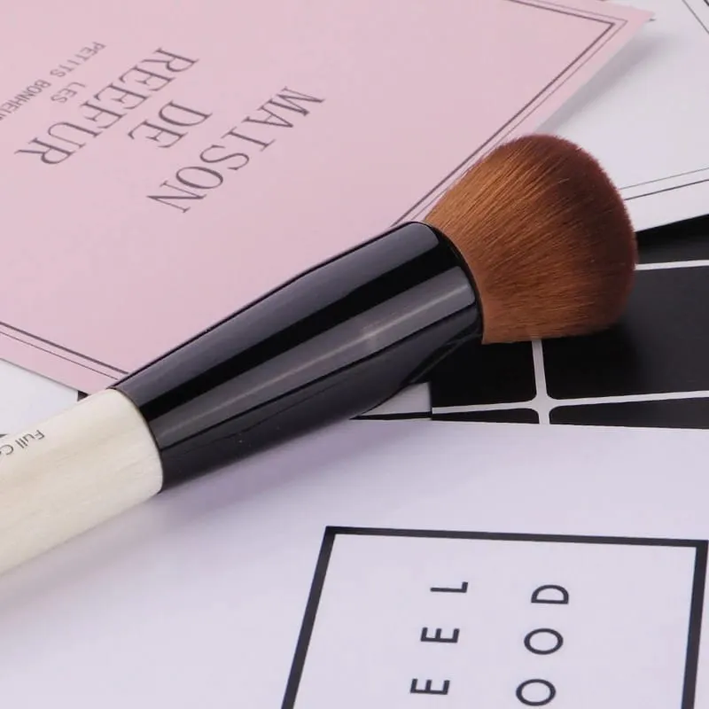 Powder Makeup Brush Wood Handle Dense Soft Round Bristle Full Coverage Face Powder Brushes Blush Contour Brush Make up Tool