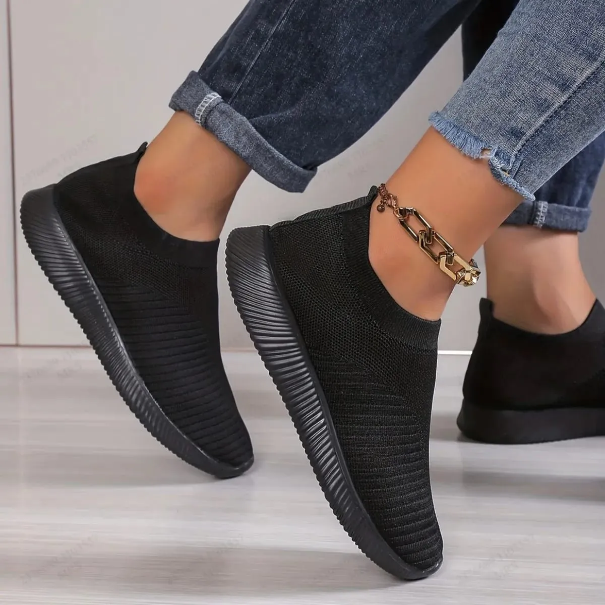 Chaussures pour femmes léger respirant maille sans lacet baskets noir blanc Sport course pour décontracté fête mode dames chaussures — image 2