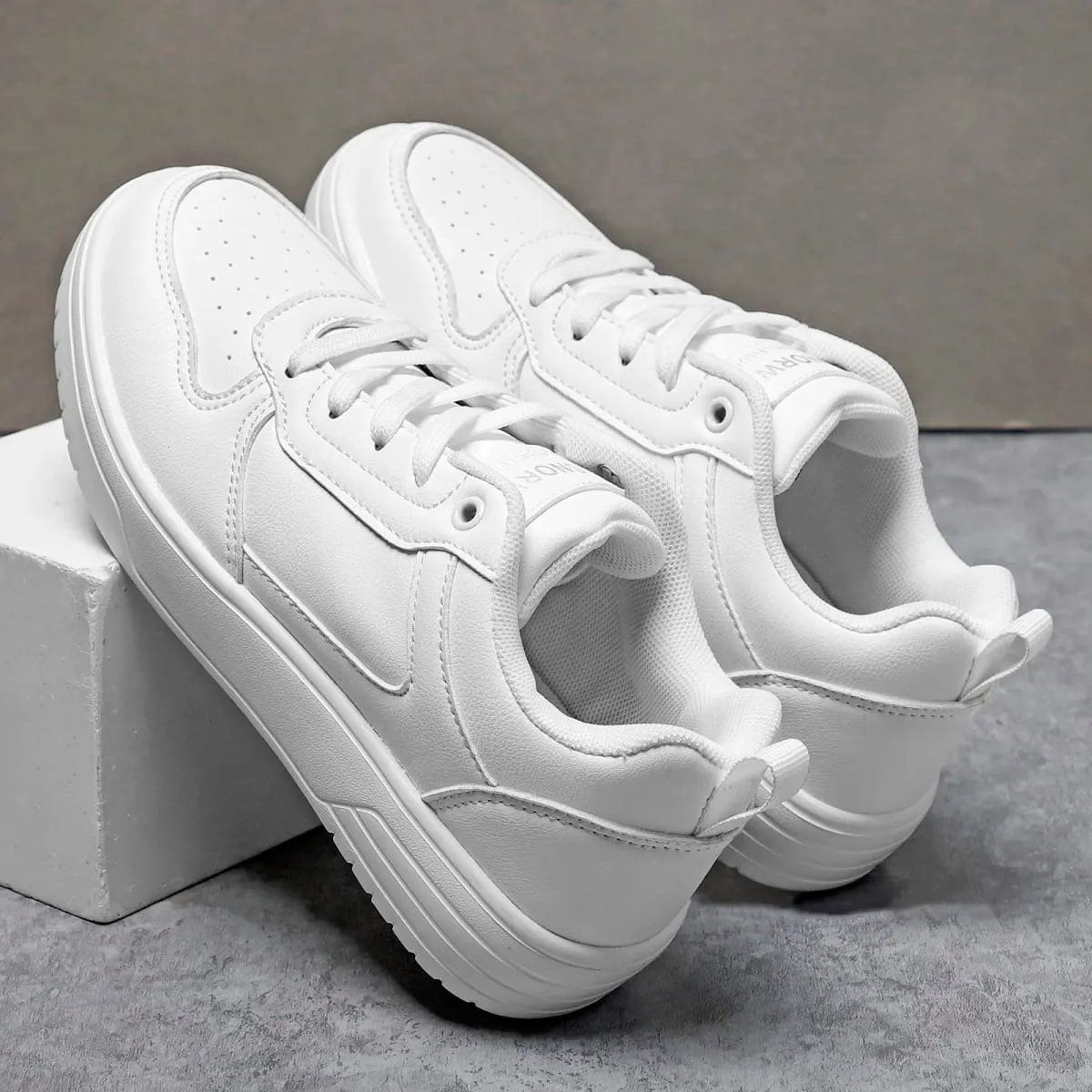 Men Shoes Brand Casual Shoes for Men Comfortable Sneakers Lightweight Walking WoMen Shoes Tenis Masculino Plus Size 35-46 — image 3