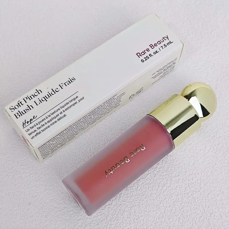 Rare Beauty Light Silky Touch Highlighter Soft Pinch Liquid Blush Positive Light Lqiuid Luminizer Stay Vulnerable Melting Blush — image 9