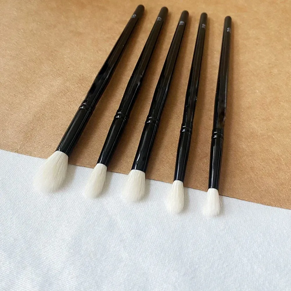 WG Eye Shadow Brushes Eye Crease Blending Nose Contouring Makeup Brush Cosmetic Tools with Natural Goat Hair — image 3